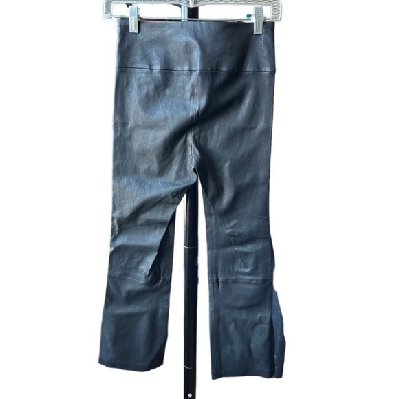 Theory Leather Pants Yoke Urban Crop Flare in Black - Picture 3 of 6